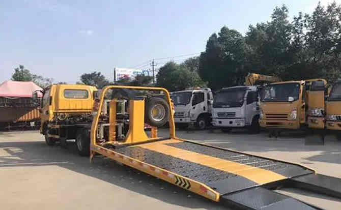 中宁汽车中途维修案例